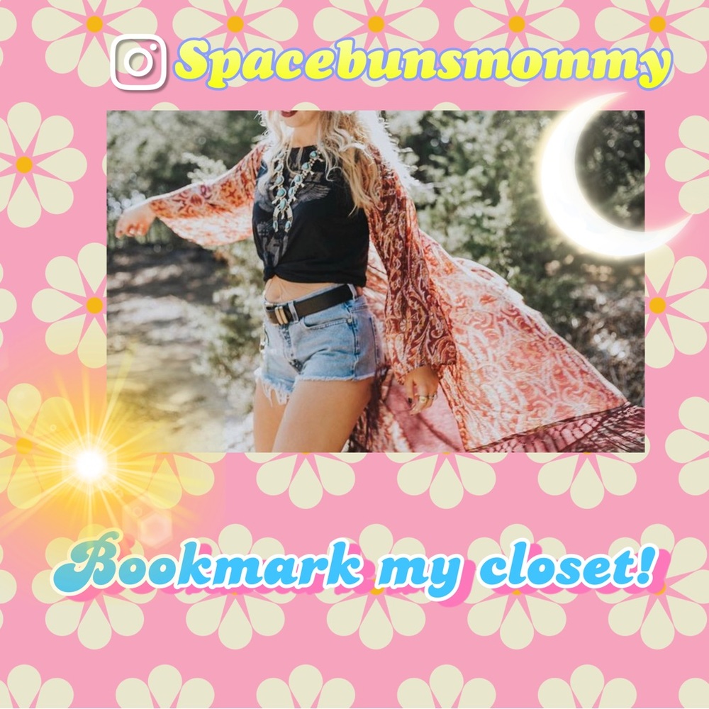 Bookmark my closet! 🌞🌙✨